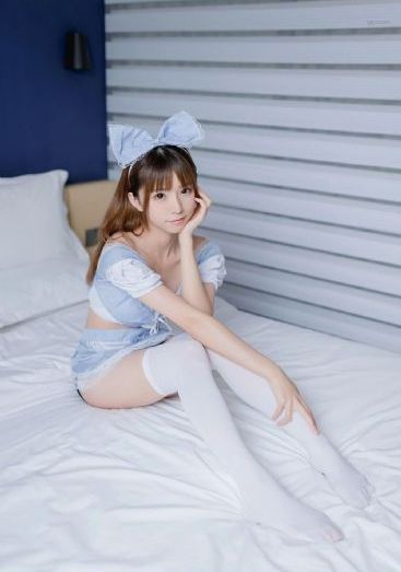 亚洲天堂一区二区_BD英语BD在线观看