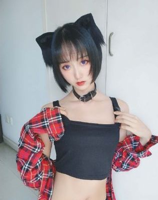 国产精品偷伦视频免费看_720完整在线观看